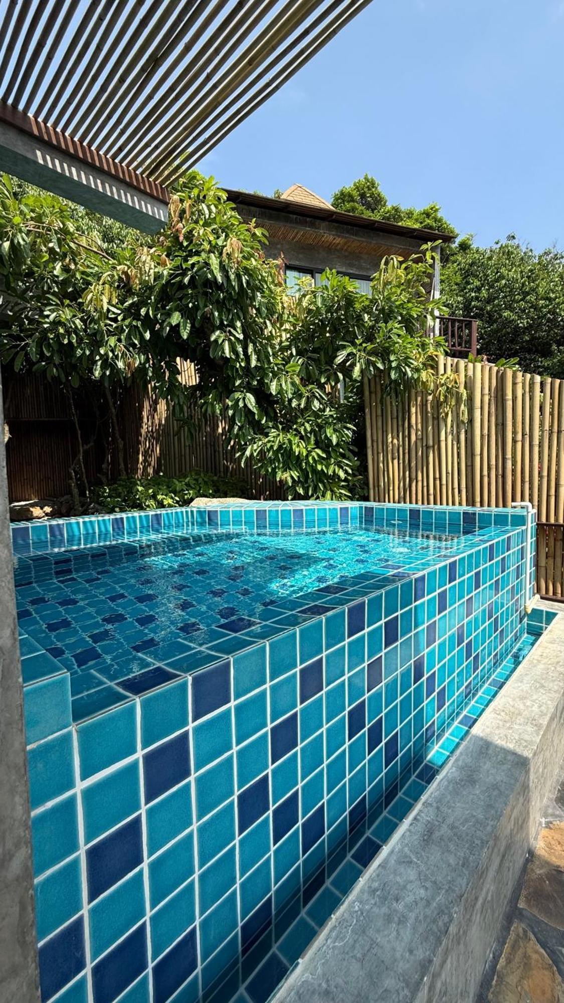 Sai Daeng 4* Ko Tao