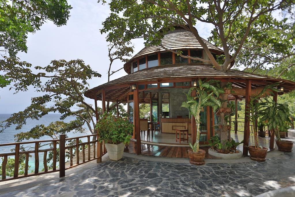 ทรายแดง รีสอร์ต รีสอร์ท เกาะเต่า